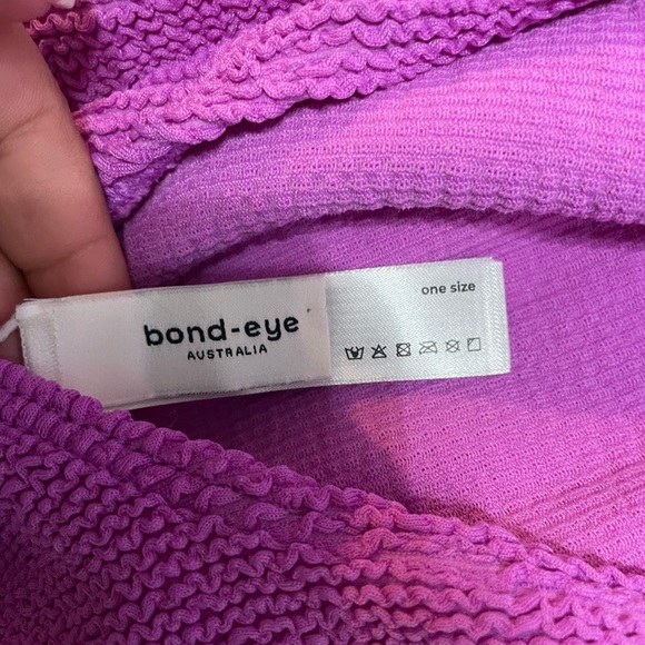 Bound by Bond Eye The Mara Ribbed One-Piece Swimsuit - Picture 3 of 3